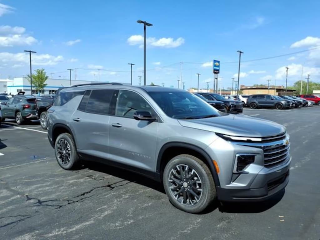 New 2026 Chevrolet Traverse LT SUV