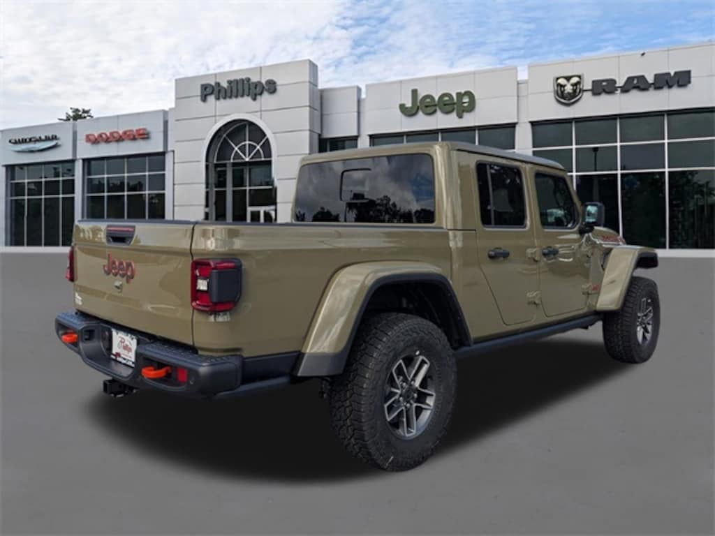 New 2025 Jeep Gladiator MOJAVE X 4X4 Pickup