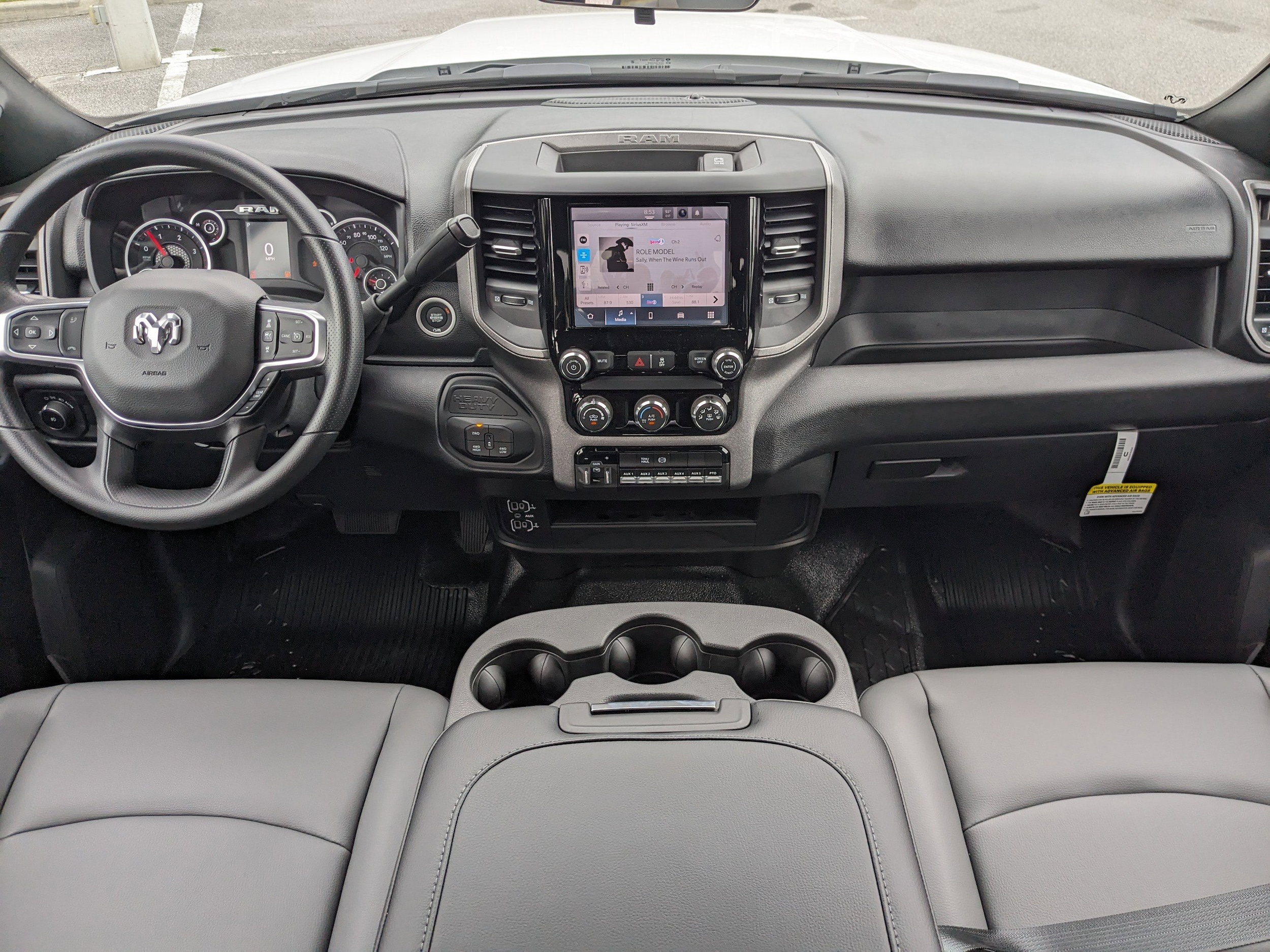 2025 RAM 3500 Chassis Tradesman - Photo 13