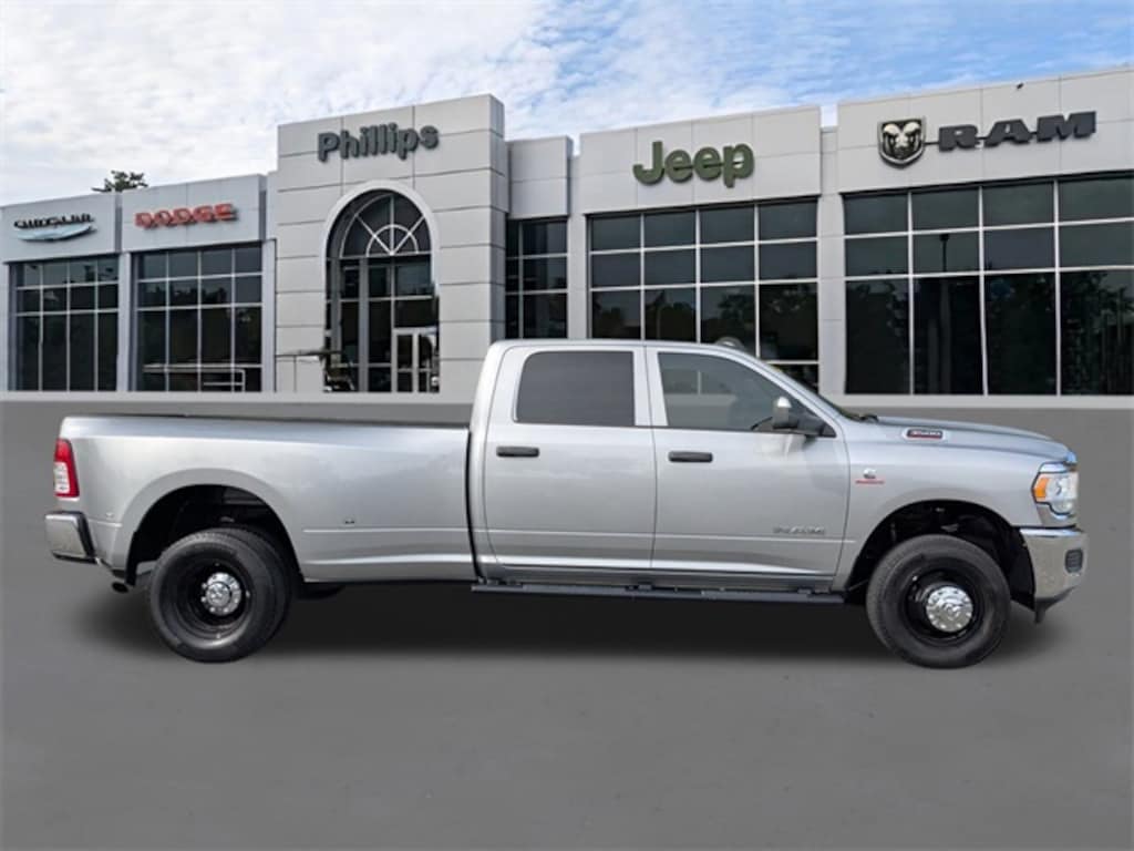 Used 2022 Ram 3500 Tradesman Truck