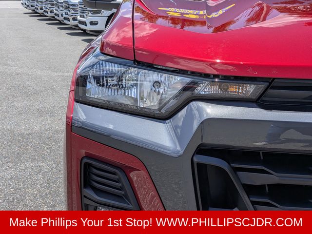 2024 Chevrolet Colorado LT - Photo 9