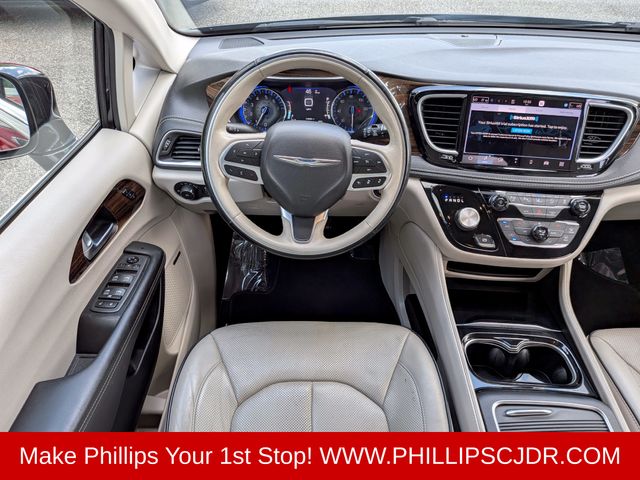 2021 Chrysler Pacifica Limited - Photo 15