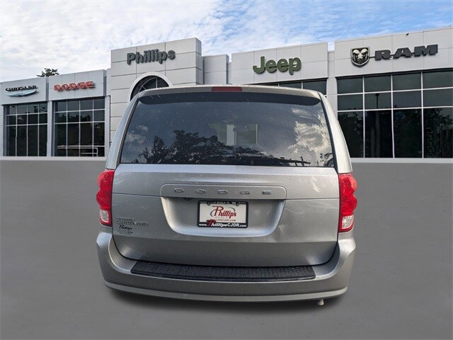 2019 Dodge Grand Caravan SXT photo 3
