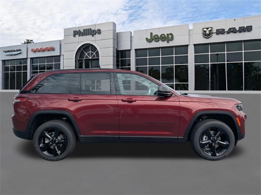 New 2025 Jeep Grand Cherokee ALTITUDE X 4X4 Sport Utility