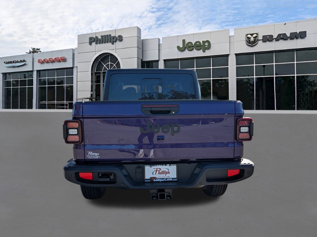 New 2026 Jeep Gladiator SPORT S 4X4 Pickup