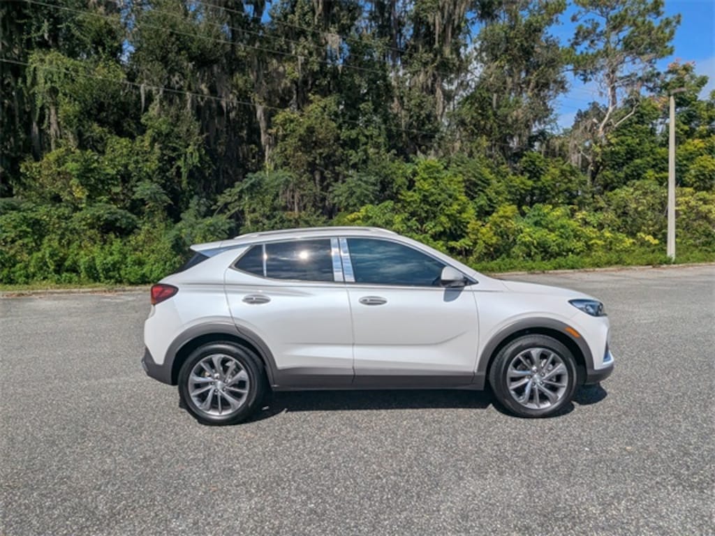 Certified 2021 Buick Encore GX Essence SUV