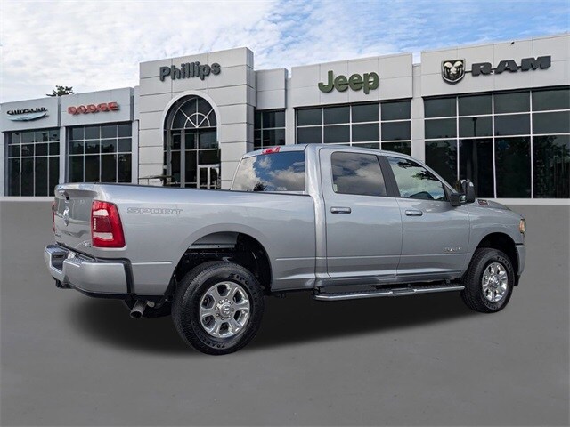 2024 Ram 2500 Big Horn photo 3