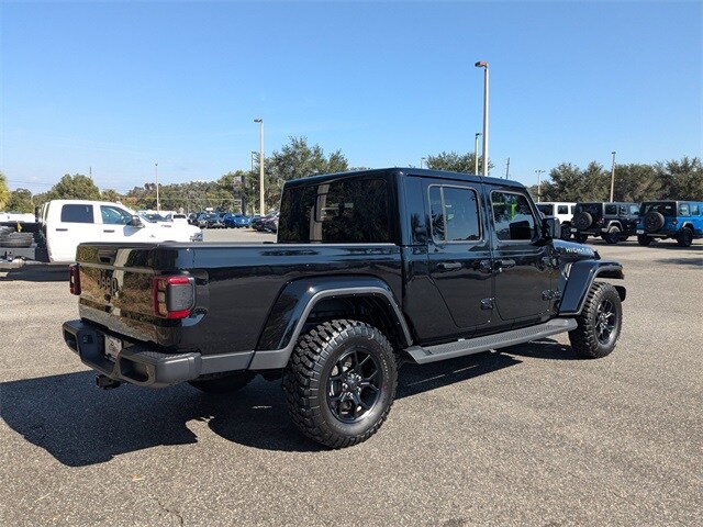2025 Jeep Gladiator Sport photo 4