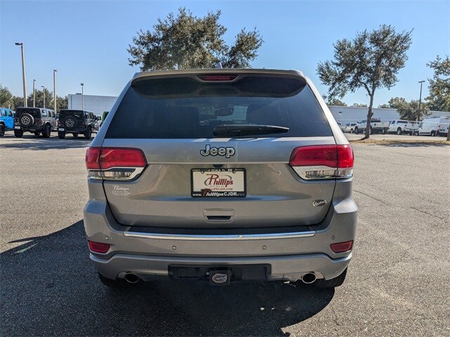 2021 Jeep Grand Cherokee Overland photo 4