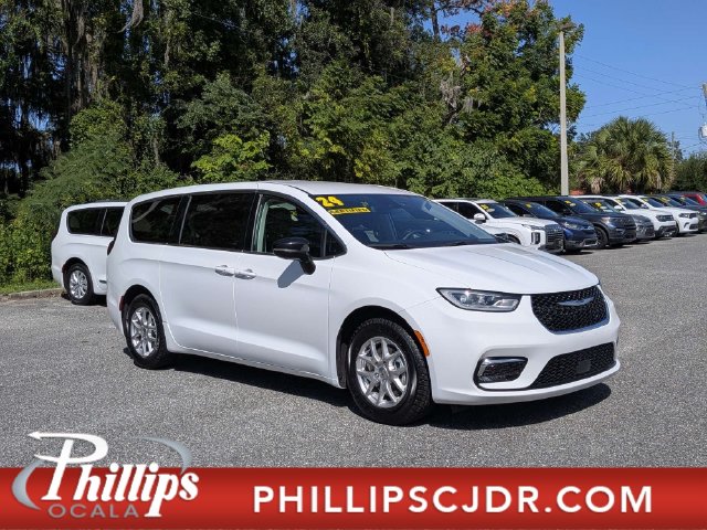 2024 Chrysler Pacifica