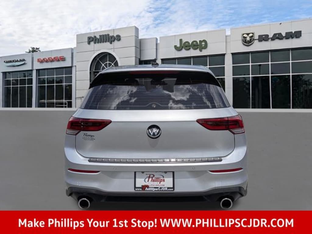 Certified 2023 Volkswagen Golf GTI Autobahn Hatchback