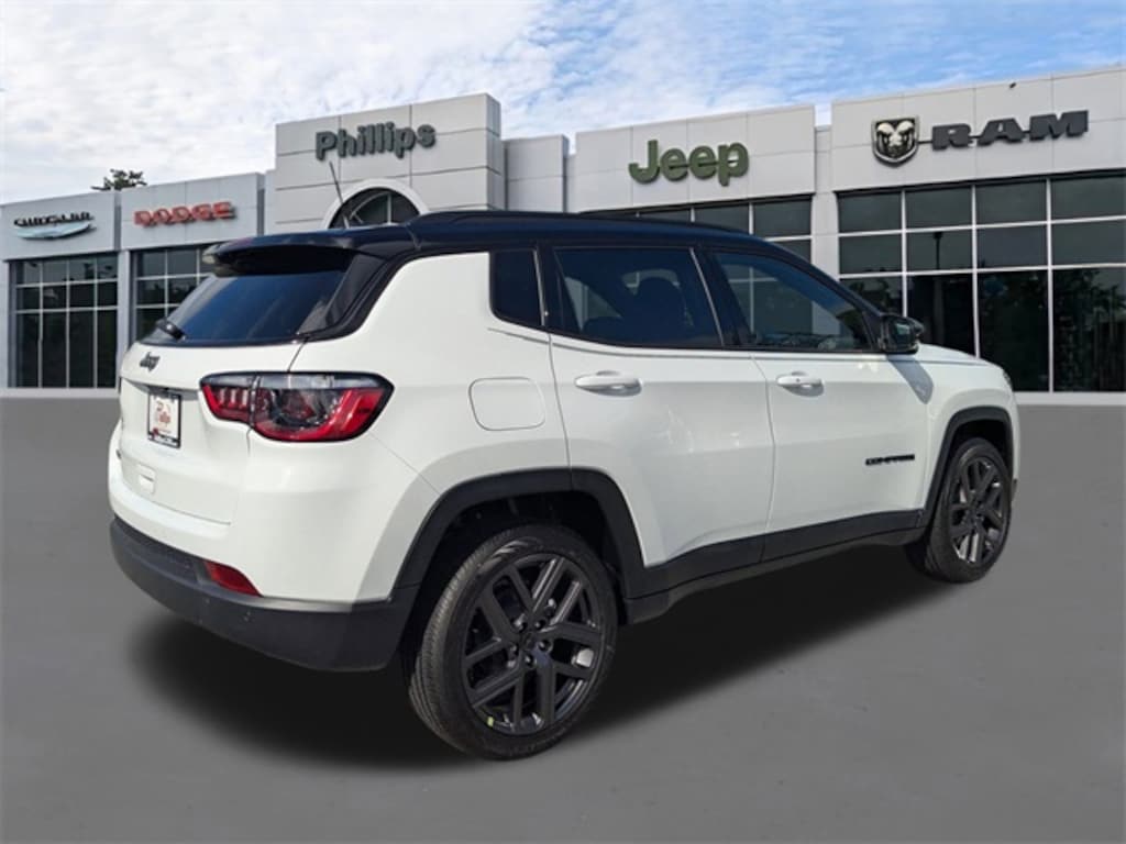 New 2026 Jeep Compass Limited Altitude Sport Utility