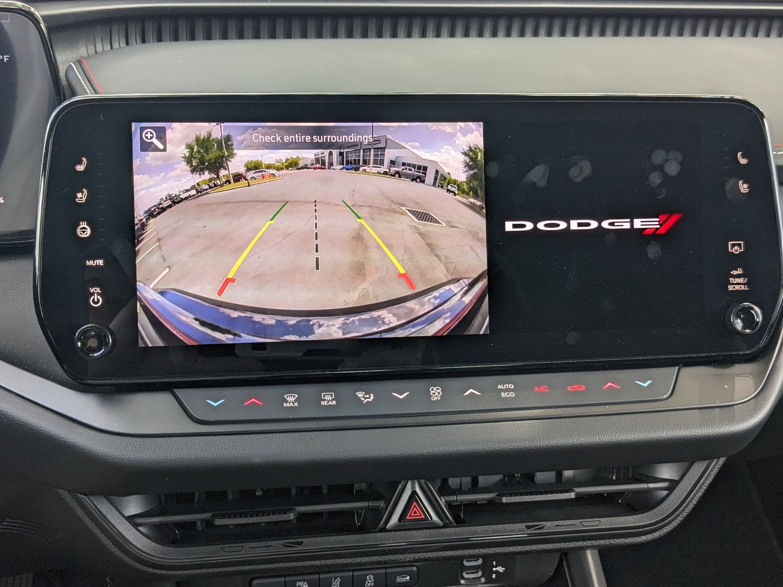 2025 Dodge Charger Daytona Scat Pack - Photo 19