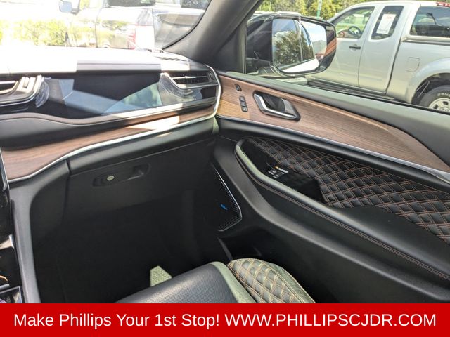 2023 Jeep Grand Cherokee Summit - Photo 16