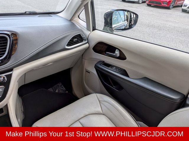 2021 Chrysler Pacifica Limited - Photo 16