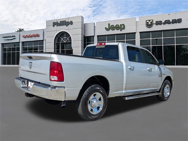 2015 Ram 2500 SLT photo 3