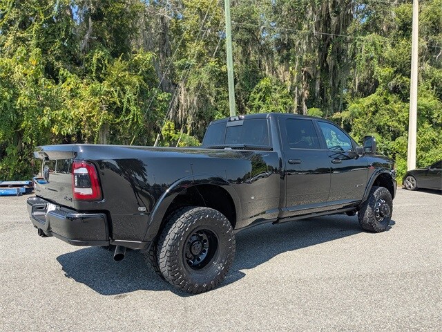 2023 Ram 3500 Limited photo 3