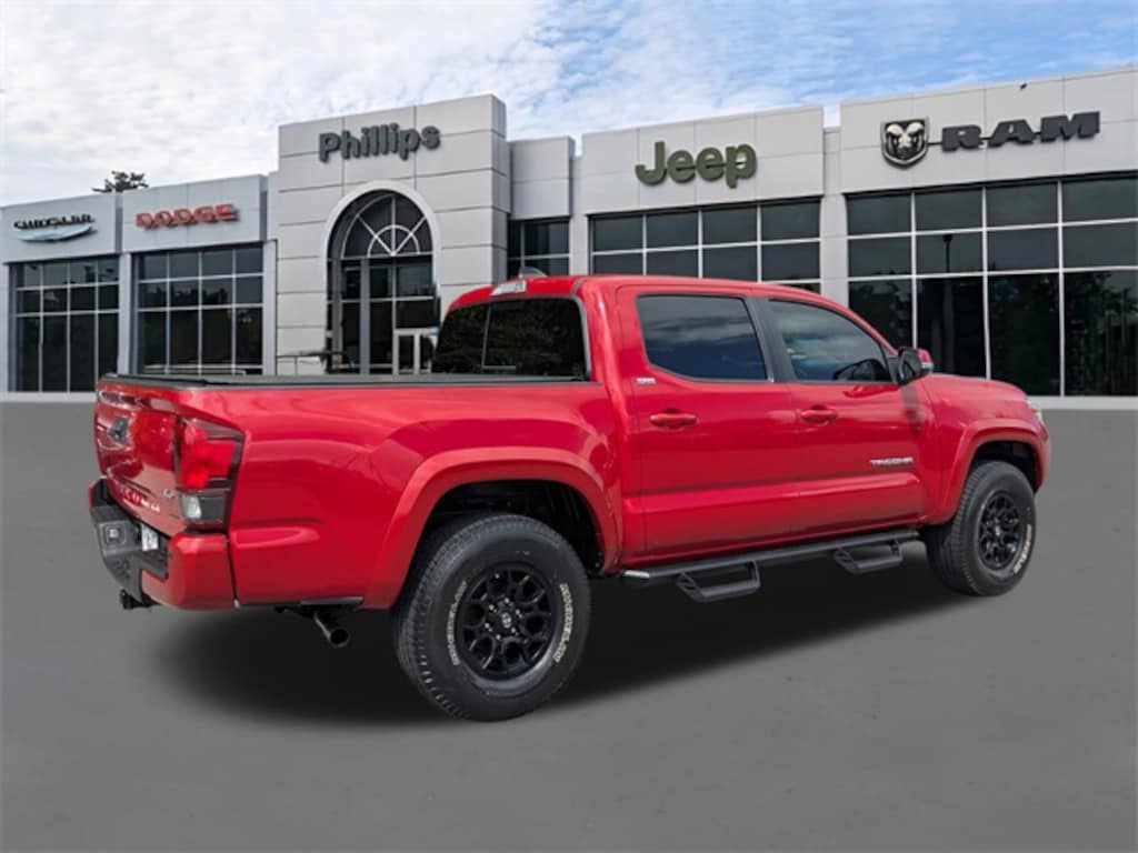 Certified 2022 Toyota Tacoma SR5 Truck