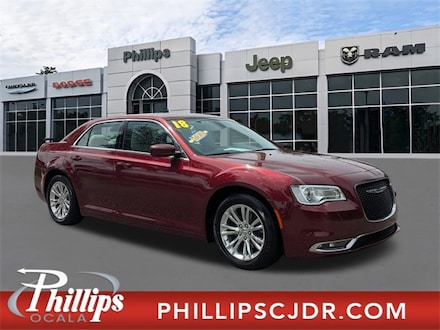 2018 Chrysler 300 Touring Sedan