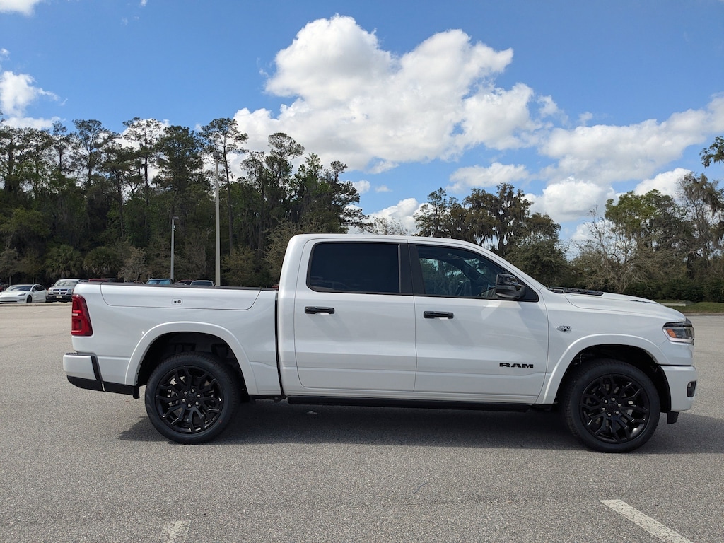 New 2026 Ram 1500 LIMITED CREW CAB 4X4 5'7 BOX Pickup