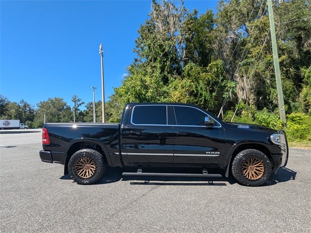 2023 Ram 1500 Limited photo 2