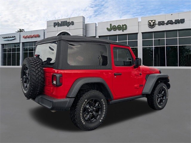 2021 Jeep Wrangler Willys photo 3