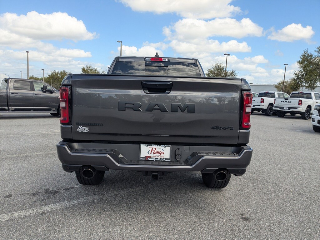 New 2026 Ram 1500 BIG HORN CREW CAB 4X4 5'7 BOX Pickup