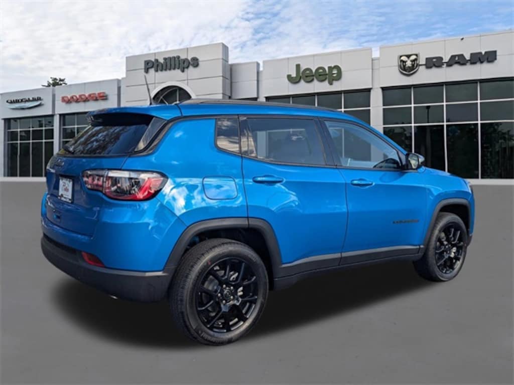 New 2026 Jeep Compass LATITUDE ALTITUDE 4X4 Sport Utility