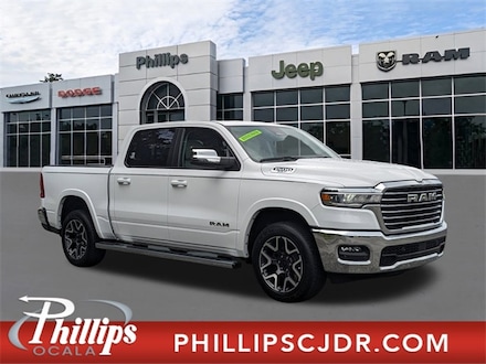 2025 Ram 1500 LARAMIE CREW CAB 4X4 5'7 BOX Pickup