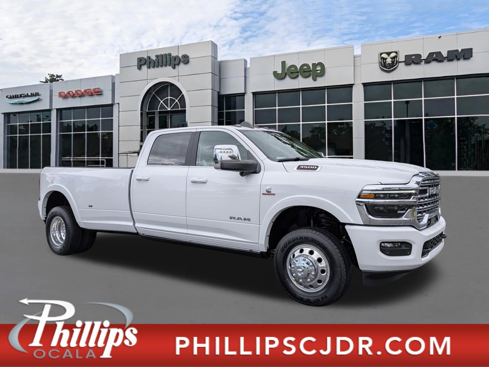 2026 RAM 3500 Limited/Longhorn 4X4 Crew Cab LWB's photo