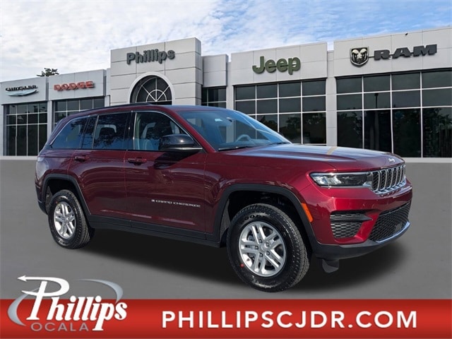 2025 Jeep Grand Cherokee Laredo's photo