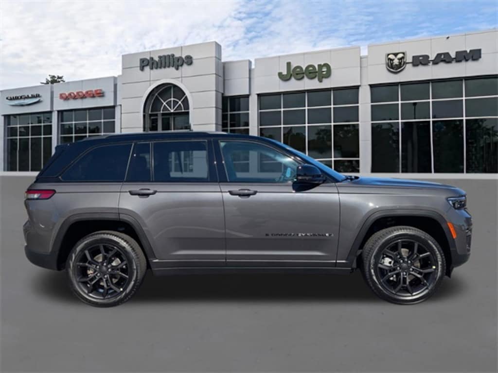 New 2025 Jeep Grand Cherokee LIMITED 4X4 Sport Utility