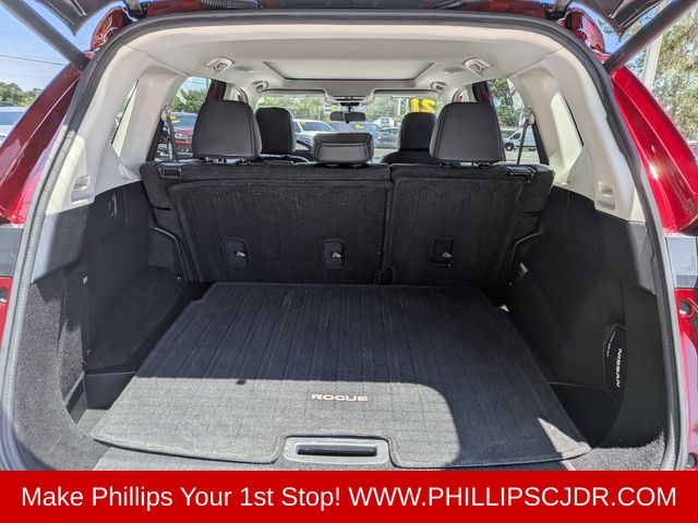 2021 Nissan Rogue SV - Photo 12