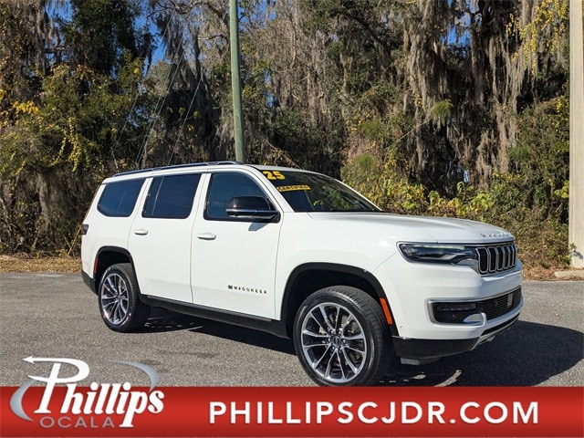 2025 Jeep Wagoneer Series III's photo