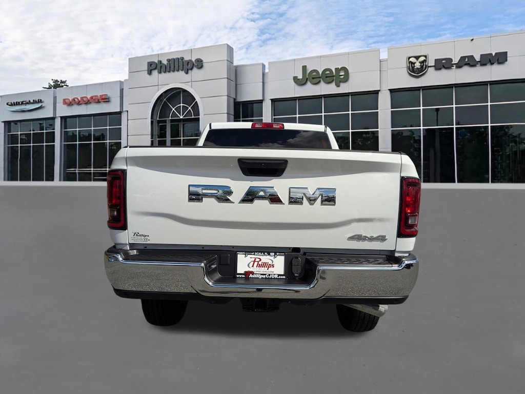 New 2026 Ram 2500 TRADESMAN CREW CAB 4X4 6'4 BOX Pickup