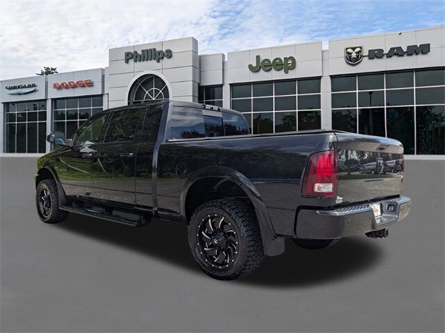 2017 Ram 2500 Laramie photo 4