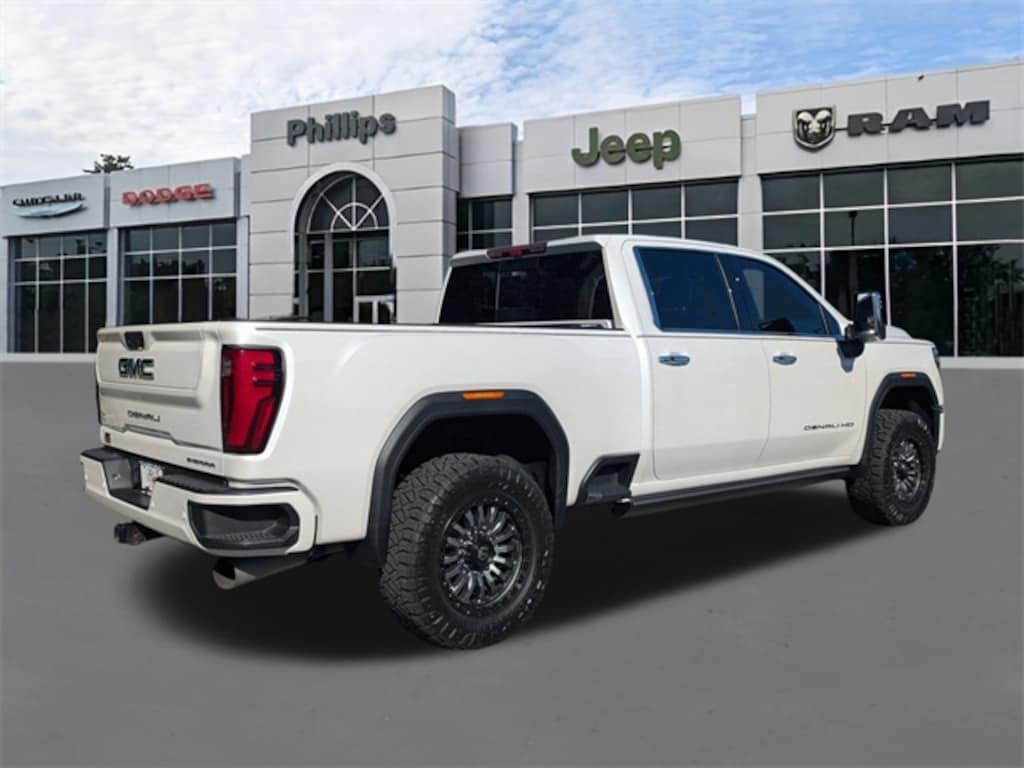 Certified 2025 GMC Sierra 2500HD Denali Ultimate Truck