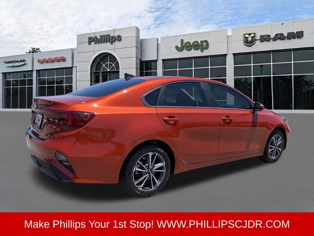 2022 Kia FORTE LXS - Photo 3