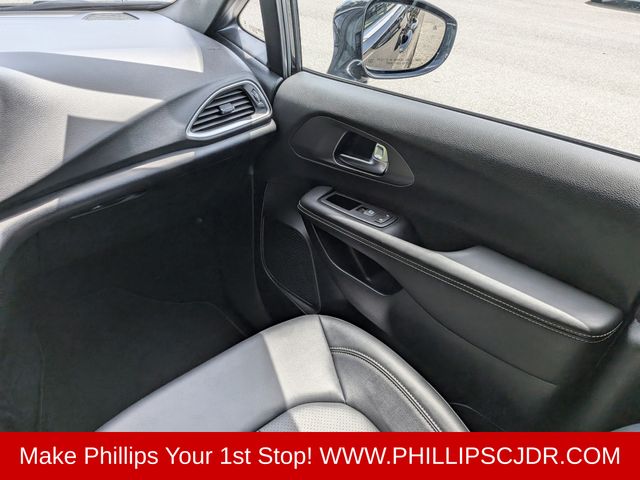 Photo 16