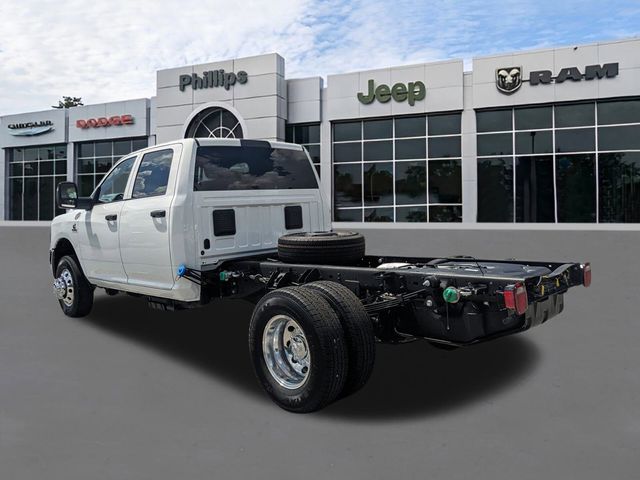 2025 RAM 3500 Chassis Tradesman - Photo 6