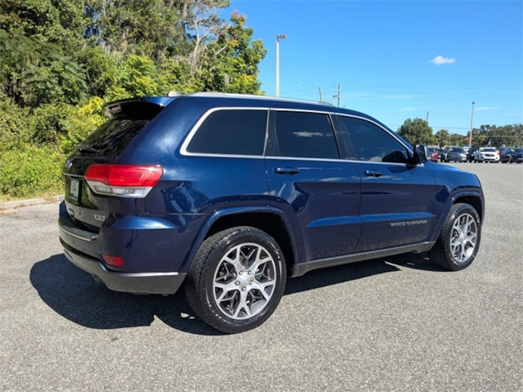 Used 2018 Jeep Grand Cherokee Limited SUV