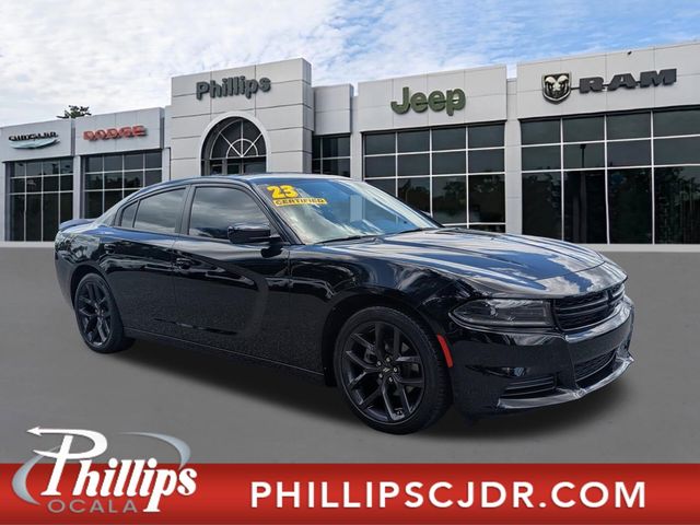 2023 Dodge Charger SXT's photo