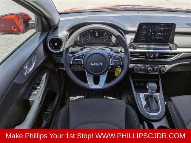 2022 Kia FORTE LXS - Photo 14