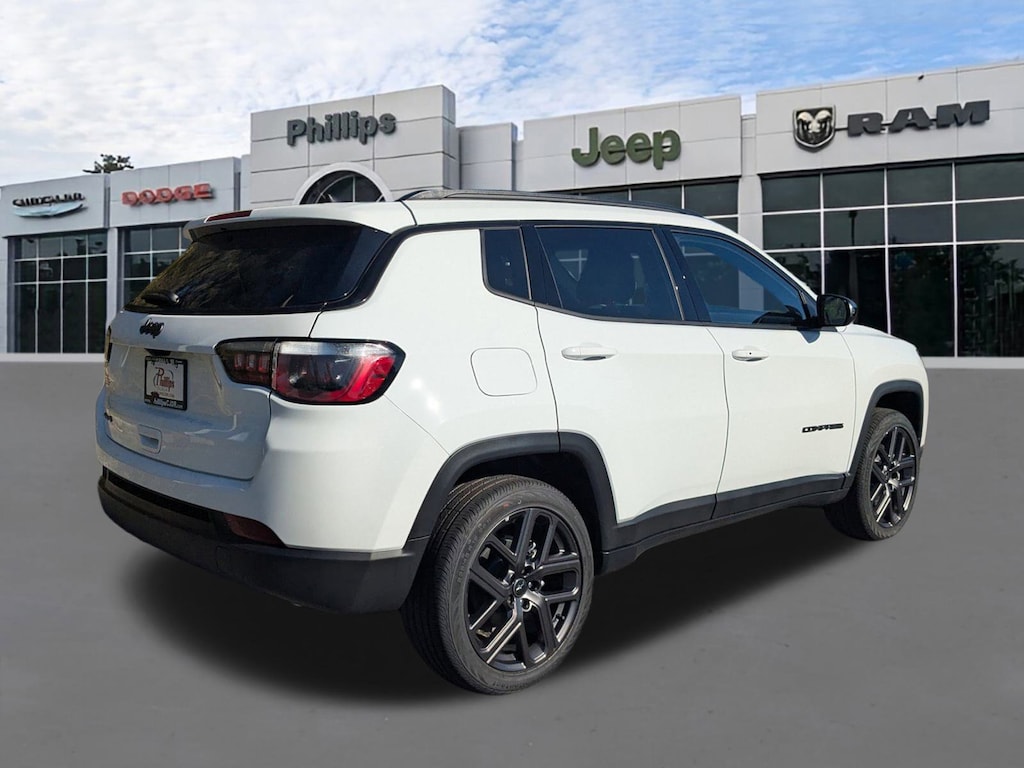 New 2026 Jeep Compass LATITUDE ALTITUDE 4X4 Sport Utility