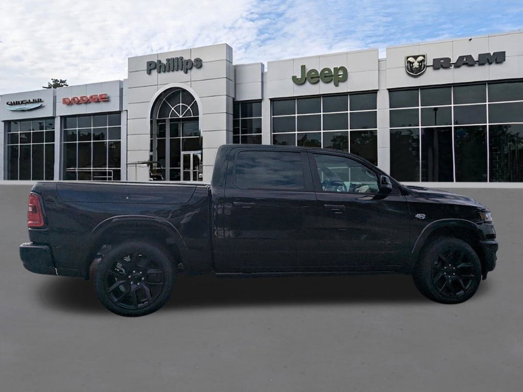 New 2026 Ram 1500 LARAMIE CREW CAB 4X4 5'7 BOX Pickup