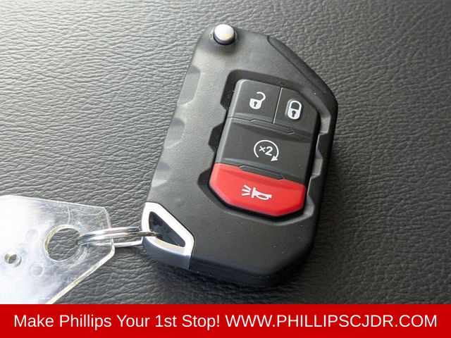 2025 Jeep Wrangler 4xe Sahara 4XE - Photo 25