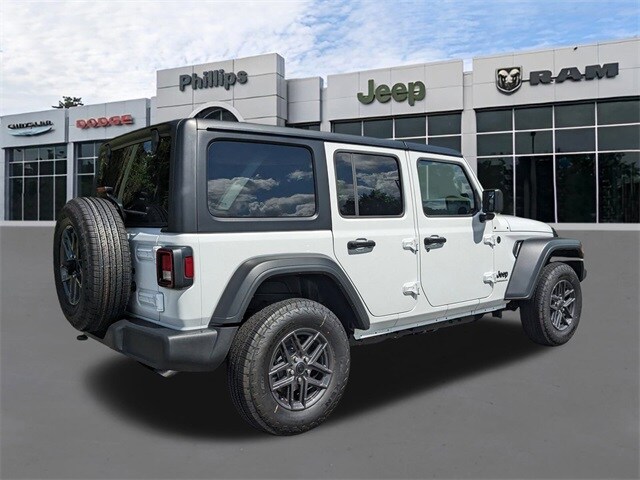 2025 Jeep Wrangler Sport S photo 4