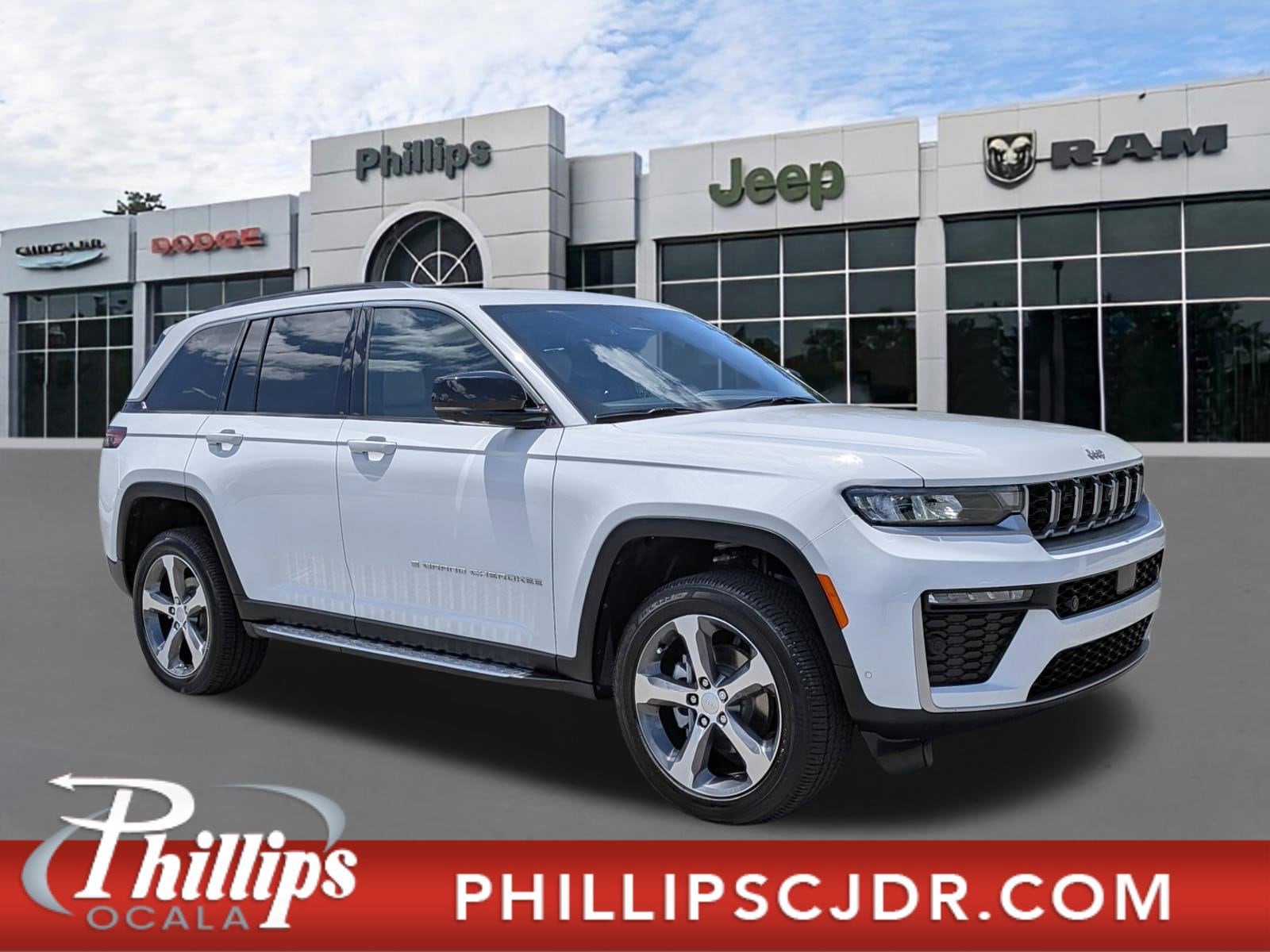 2026 Jeep Grand Cherokee Limited's photo