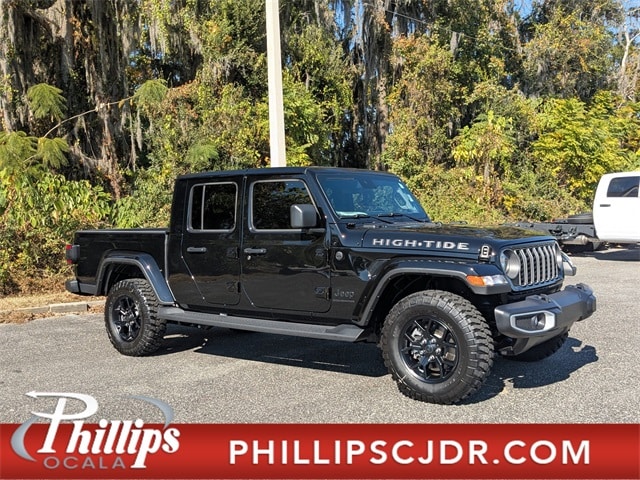 2025 Jeep Gladiator Pickup 