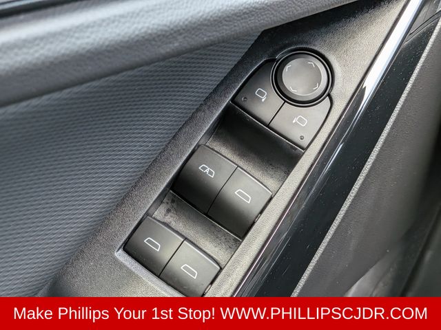 2026 Chevrolet Equinox LT - Photo 22